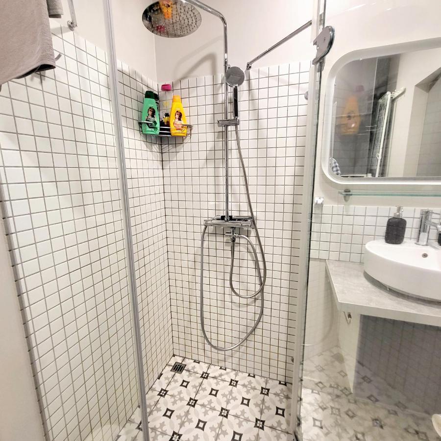 Happy Inn Laime Studio, Self Check-In-24-7, A-C, Parking-In-The-Underground-Garage 빌뉴스 외부 사진